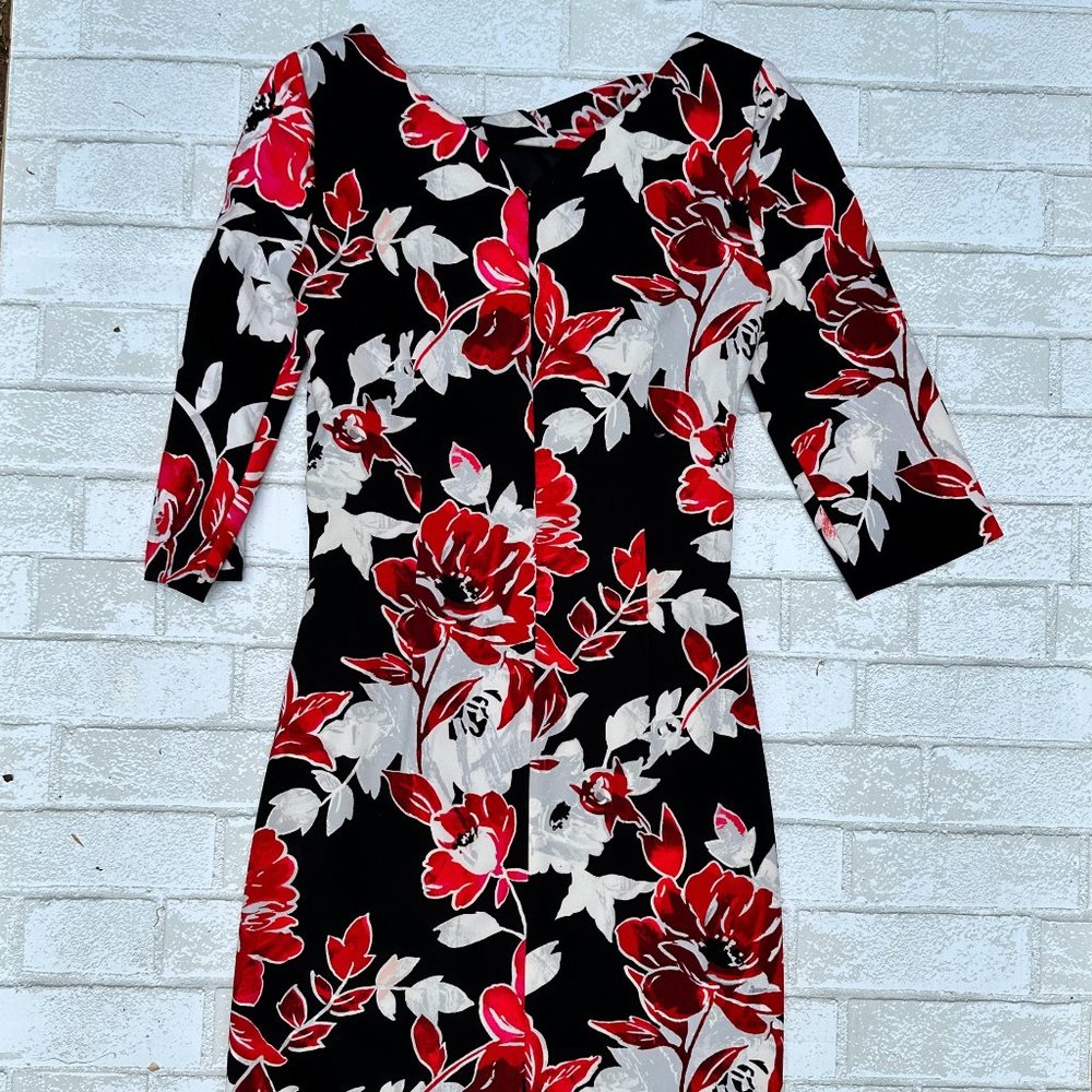 WHBM Floral Print Dress | 3/4 Sleeves | EUC | Size 6